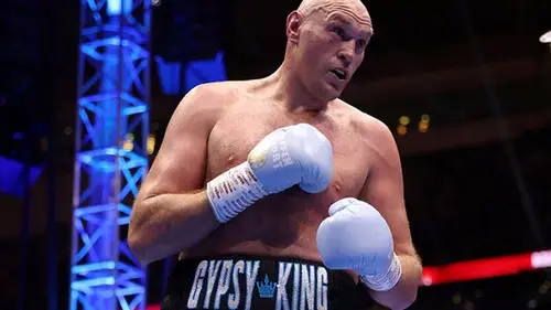 Шаг к лидеру: Фьюри сменил позицию в рейтинге The Ring