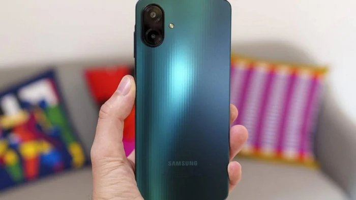 Назван самый популярный в мире Android-смартфон: в Украине он стоит меньше 5000 грн