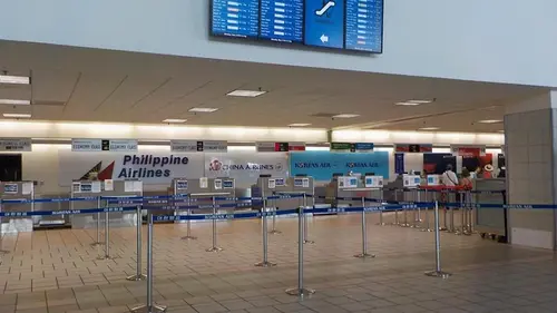 Скачок цен на топливо: авиакомпании США теряют сотни миллионов и сокра...