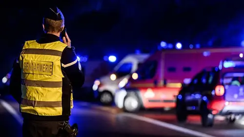 Во Франции в смертельном ДТП погибла группа подростков