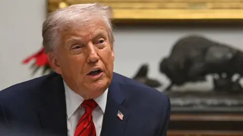 Трамп приказал расстреливать суда, минирующие Ормузский пролив