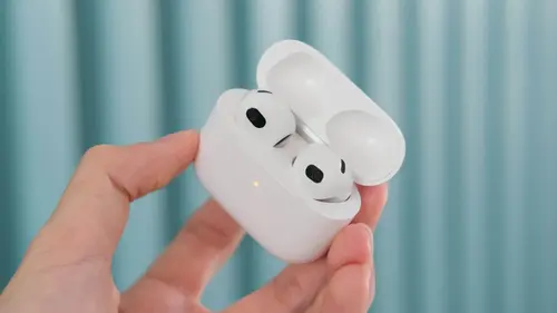 AirPods