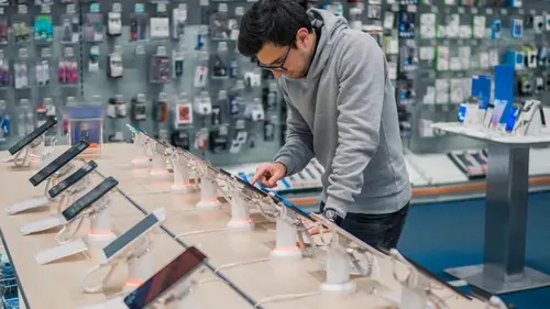 Не только Samsung: назван топ-5 лучших смартфонов стоимостью до 10 000 грн