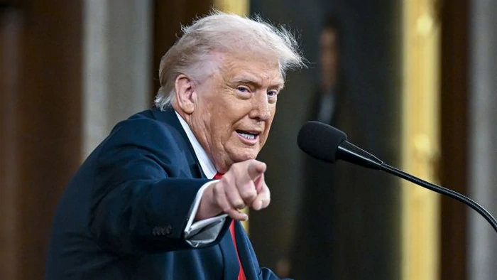 После 40-летнего перерыва Трамп разрешил полеты в Ливан