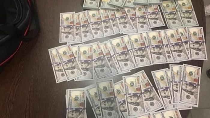 Чиновники Госгеонедр задержаны на вымогательстве $400 тысяч (фото)