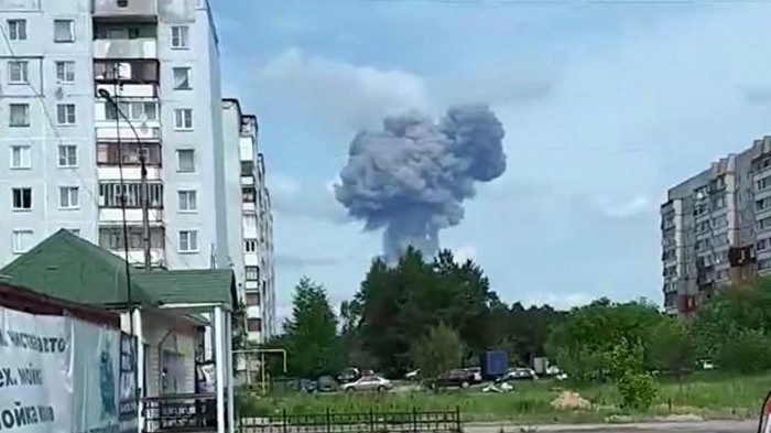 Взрывы на оружейном заводе в России: число пострадавших увеличилось