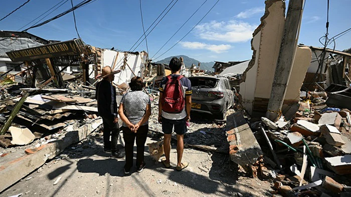 Колумбия объявила чрезвычайное положение в экономике после землетрясения