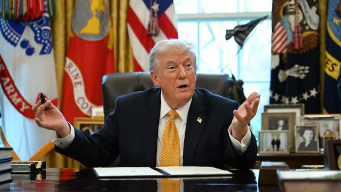 Иран может потерять свой главный козырь: Трамп назвал альтернативу Ормузу