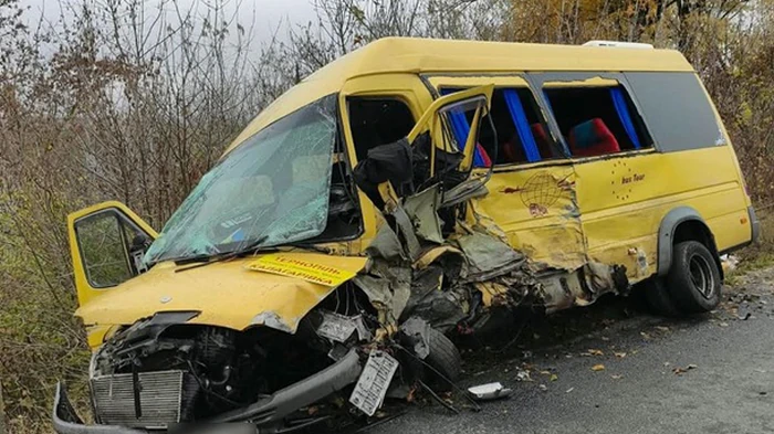 На Тернопольщине 10 пострадавших в ДТП с маршруткой