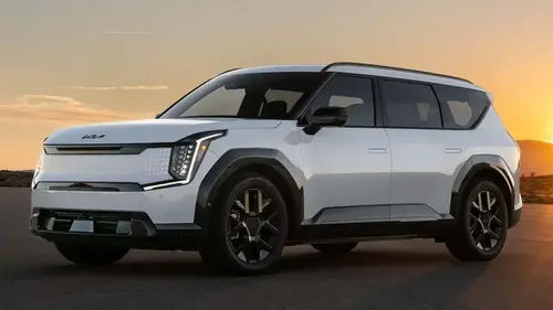 На 36% больше тяги: электрический внедорожник Kia EV9 2027 года удивил неожиданным обновлением