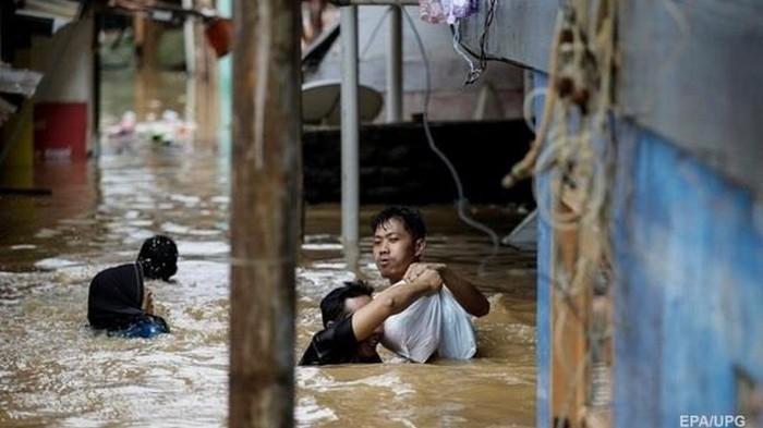 Наводнения в Малайзии: эвакуированы более тысячи человек