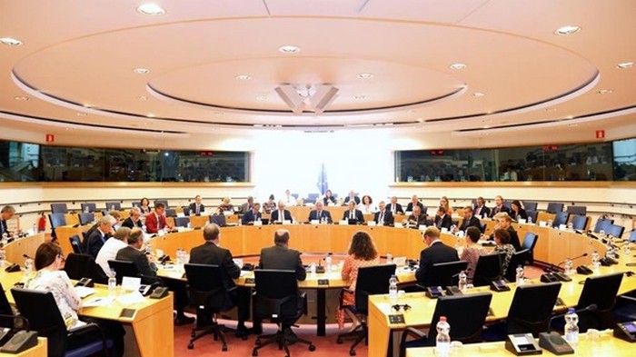 Саммит ЕС согласовал назначения на ключевые посты
