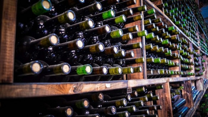 Из элитного ресторана в Париже украли вина на 600 тысяч евро