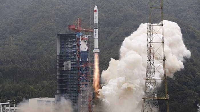 Китай запустил группу спутников для зондирования Земли