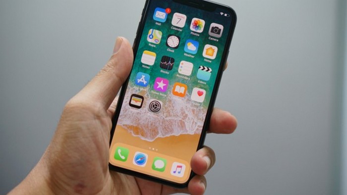 iPhone подорожает из-за нового налога