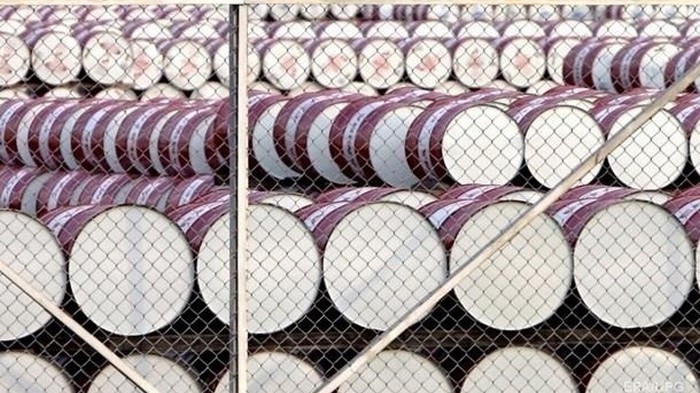 Китай в июле импортировал до 11 млн баррелей нефти из Ирана