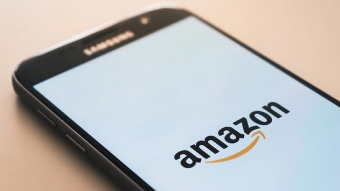 Amazon с сентября начнет отдавать нераспроданные товары на благотворительность