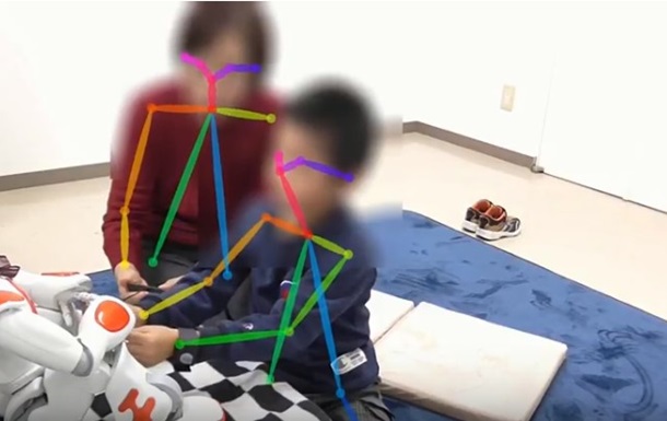 Инженеры создали робота для помощи детям-аутистам (видео)