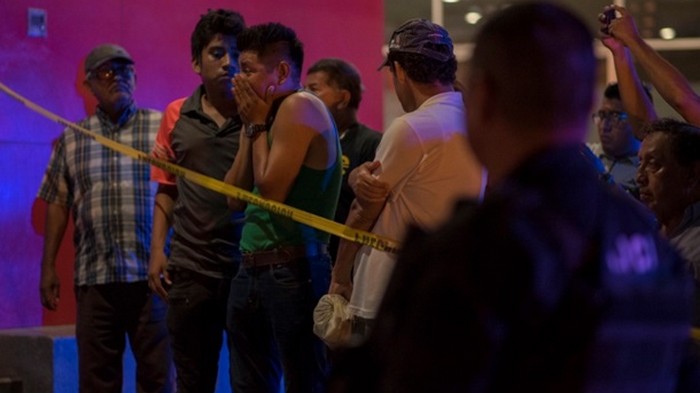 В Мексике бар забросали коктейлями Молотова, погибли 23 человека