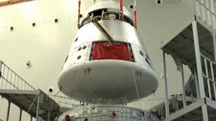 В Китае показали космический корабль для полетов на Луну
