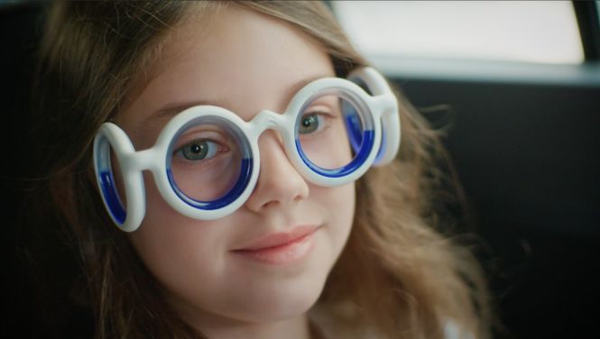 Разработаны очки, которые спасают от «морской болезни»