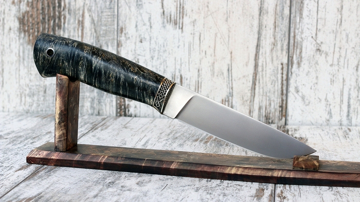 Оригинальные ножи ручной работы из дамасской стали