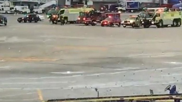 В США взорвалась сумка во время погрузки багажа в самолет