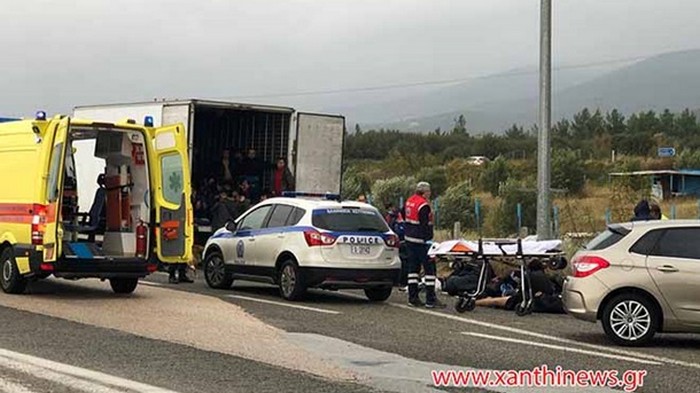 В Греции задержали грузовик с 80 нелегалами (видео)