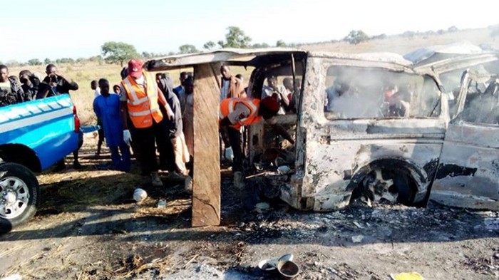 В Нигерии автобус попал в ДТП: 25 погибших