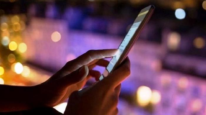 Ночной режим в смартфонах бесполезен - ученые