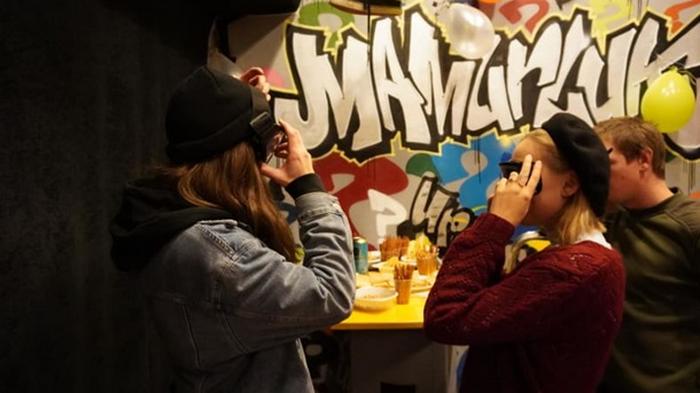 В Хорватии открылся музей похмелья, где раздают пьяные очки (видео)
