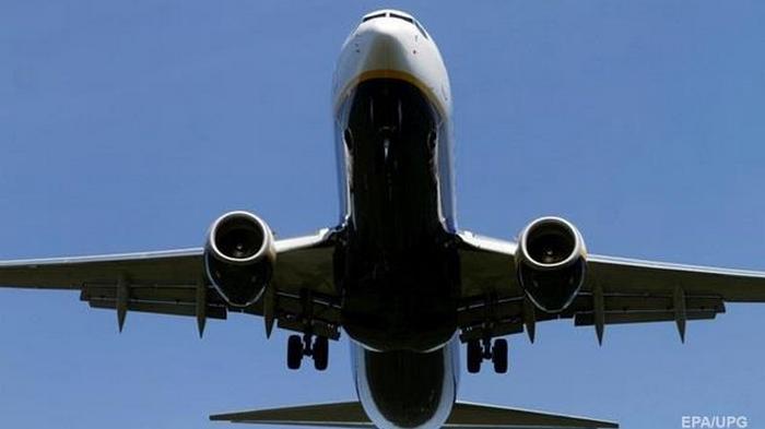 Акции Boeing упали после крушения самолета под Тегераном