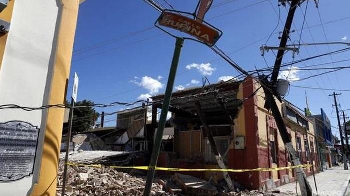 В результате землетрясения в Турции погибли 18 человек