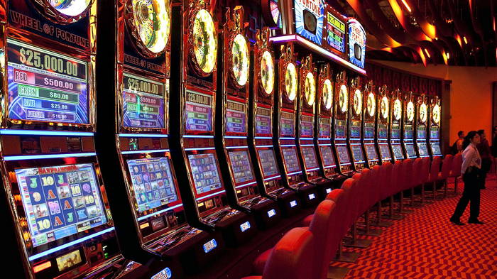 Игровые автоматы подарок изобретателя Чарльза Фея азартному миру