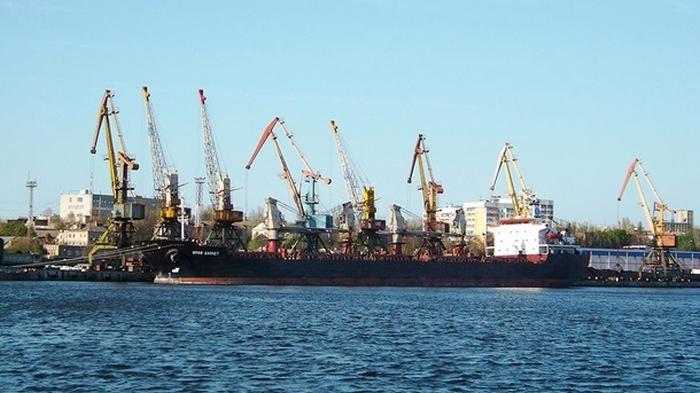 Украина продаст три порта в Черном море из-за убытков