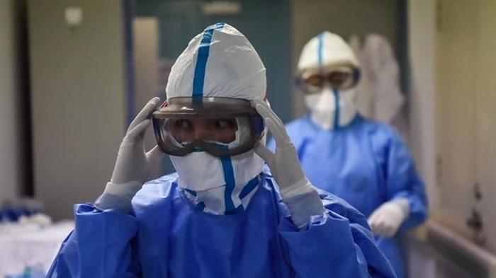 В Китае умер излечившийся от коронавируса мужчина