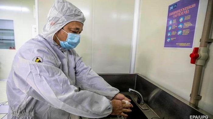 Коронавирус в Китае: число жертв превысило 3000
