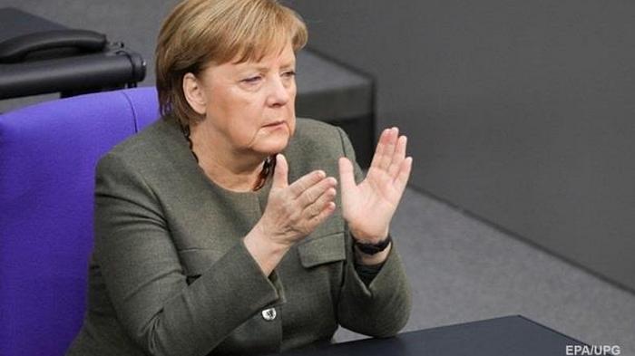 Меркель прогнозирует массовое заражение коронавирусом